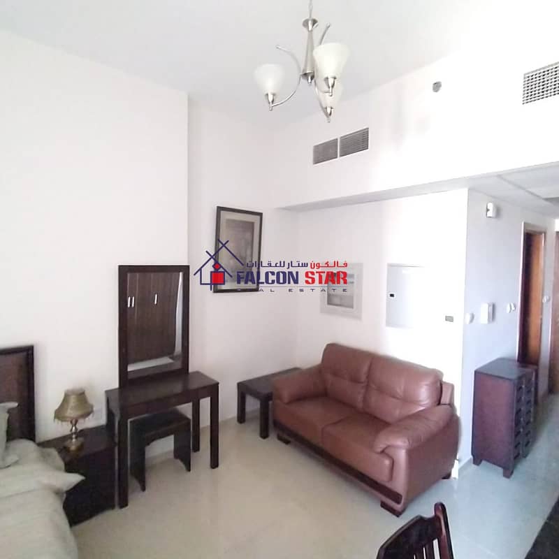 6 CITY VIEW - UPGRADED FURNISHED STUDIO IN ELITE 10 FOR RENT
