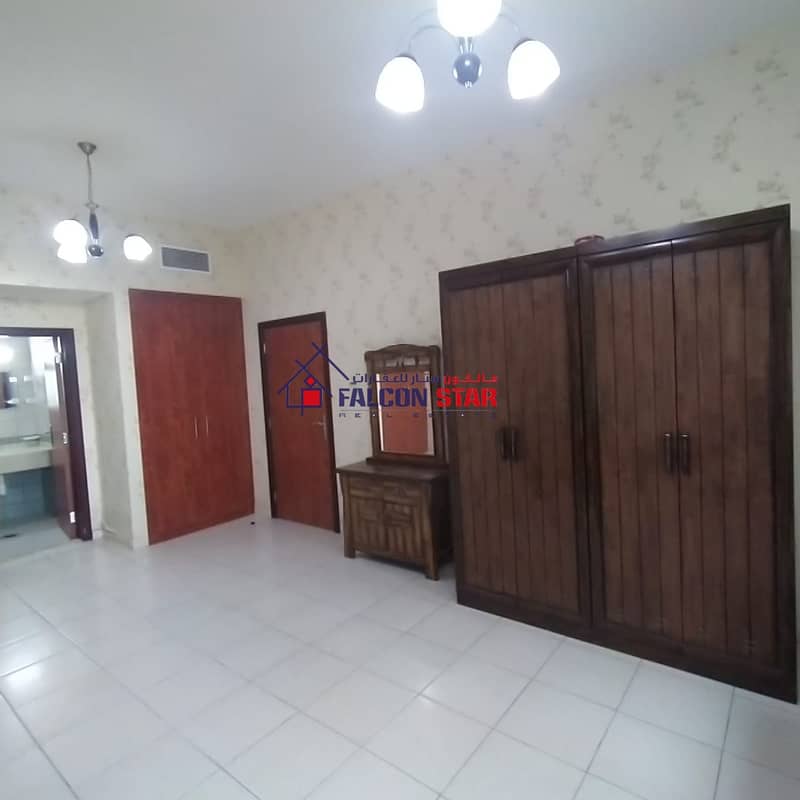 14 LUXURIOUS FURNISHED 1 BED  CLOSE KITCHEN WITH APPLIANCES  READY TO MOVE