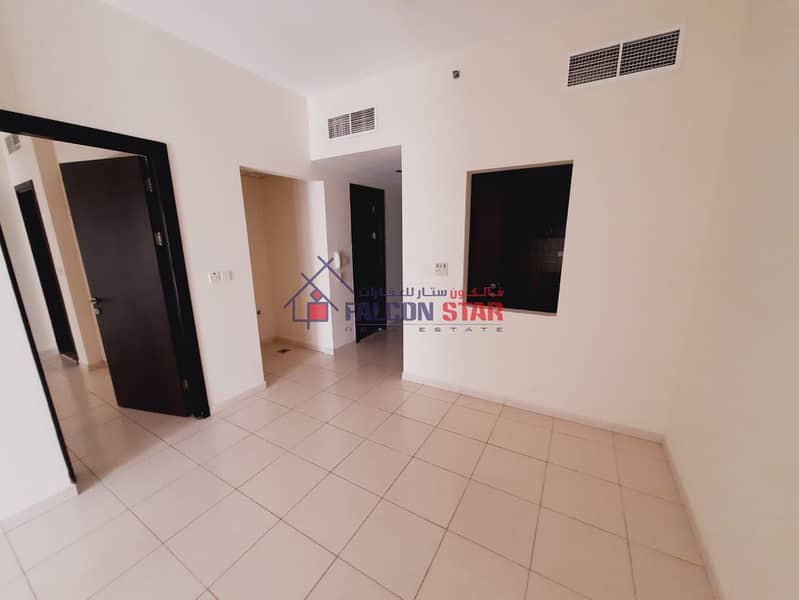 PRIME LOCATION | ONE BEDROOM WITH LAUNDRY | CBD BUILDING