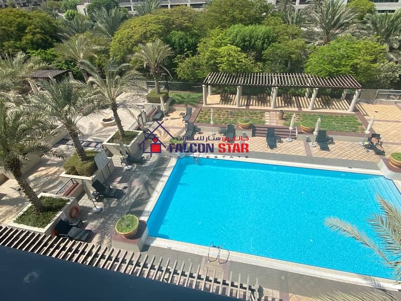 LUXURIOUS FURNISHED 2 BED | STUNNING POOL & GARDEN VIEW | UPGRADED UNIT