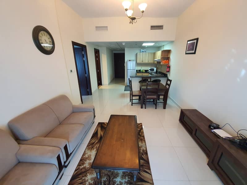 BEST PRICE | 815 sq ft SIZE | FURNISHED ONE BEDROOM | MID FLOOR