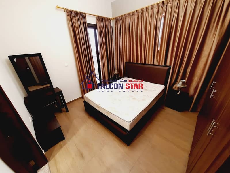 7 CORNER UNIT | FULLY FURNISHED 2 BED WITH HUGE BALCONY