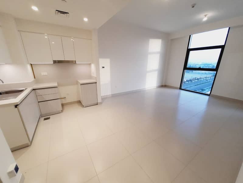 5 READY TO MOVE | BRAND NEW BRIGHT ONE BEDROOM | PRIME LOCATION
