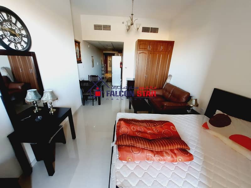 3 POOL VIEW  BIGGEST SIZE | PAY ONLY 2750 /M | FURNISHED STUDIO