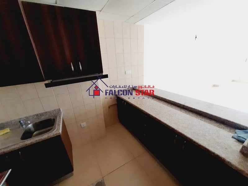 10 LARGE SIZE 1 BED | CHILLER FREE | HIGHER FLOOR | READY TO MOVE