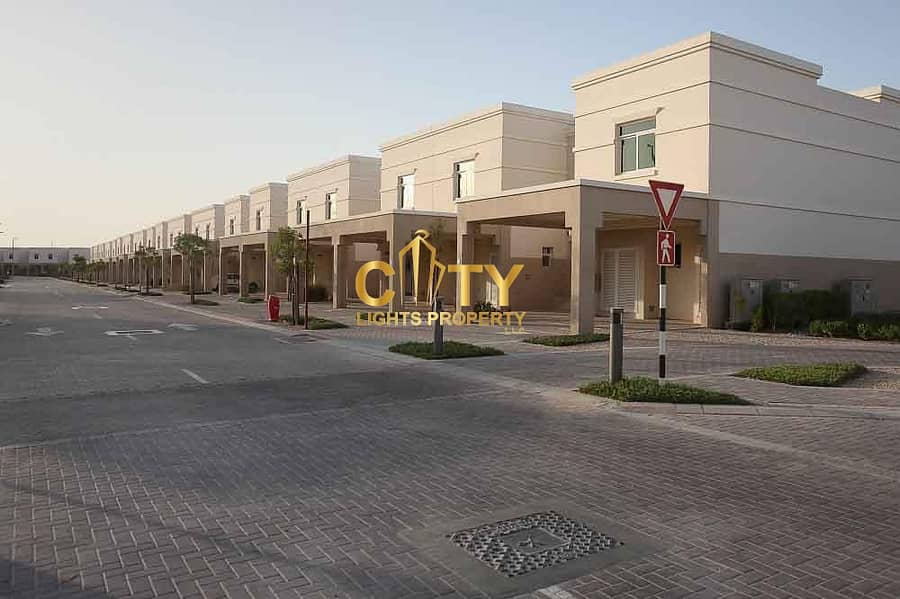 10 Al Ghadeer Phase 2 | 3BR Townhouse | Perfect Investment