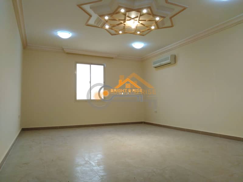 5 Separate 3 B/R villa with maids room and private small yard available ^^ MBZ City