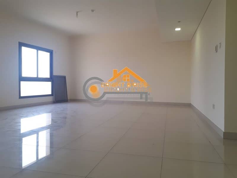4 Luxury 1 bedroom apartment with Swimming Pool and Gym available for rent