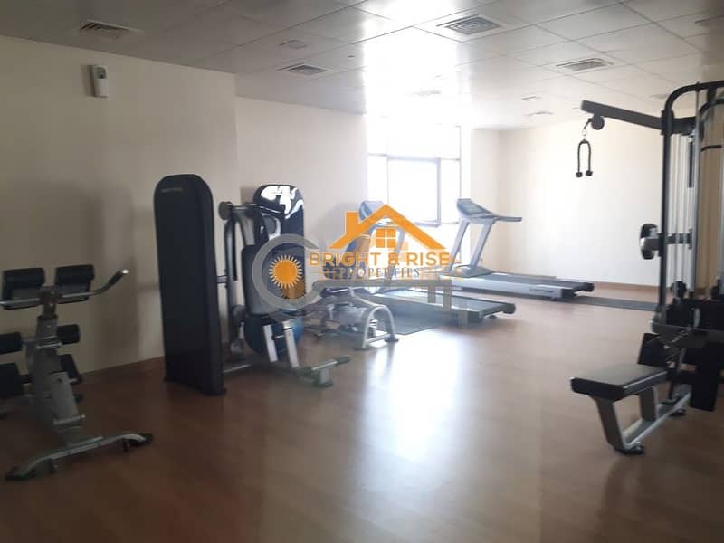 12 Luxury 1 bedroom apartment with Swimming Pool and Gym available for rent