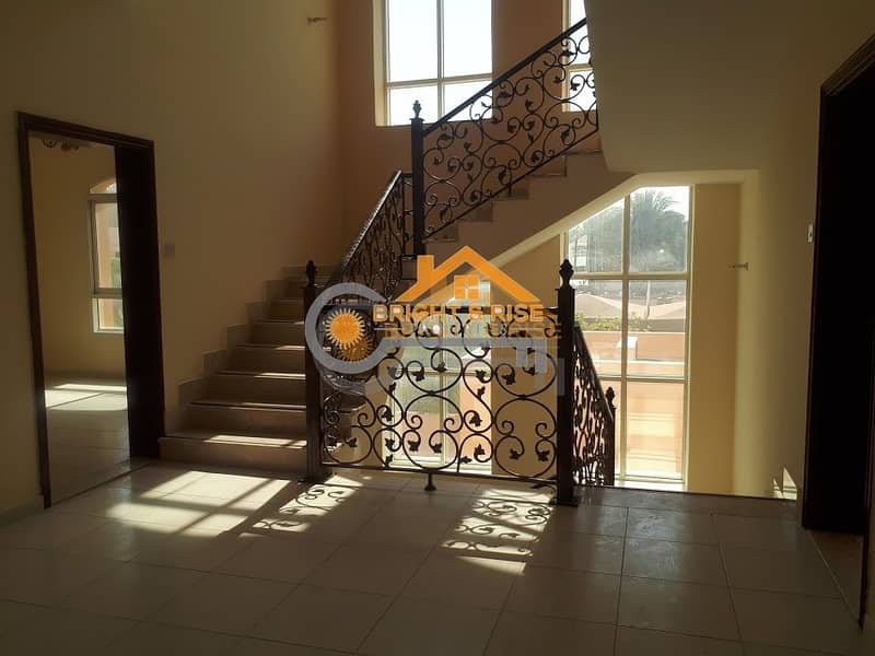 10 Separate 6 BR villa with Swimming Pool and 2 Kitchen ^^ MBZ City