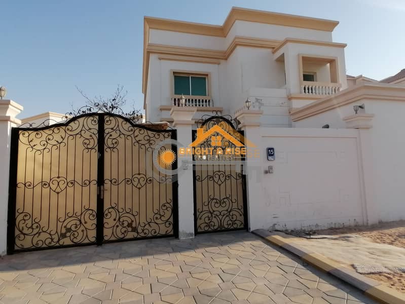 Separate 5 BR villa with Driver room- MBZ city