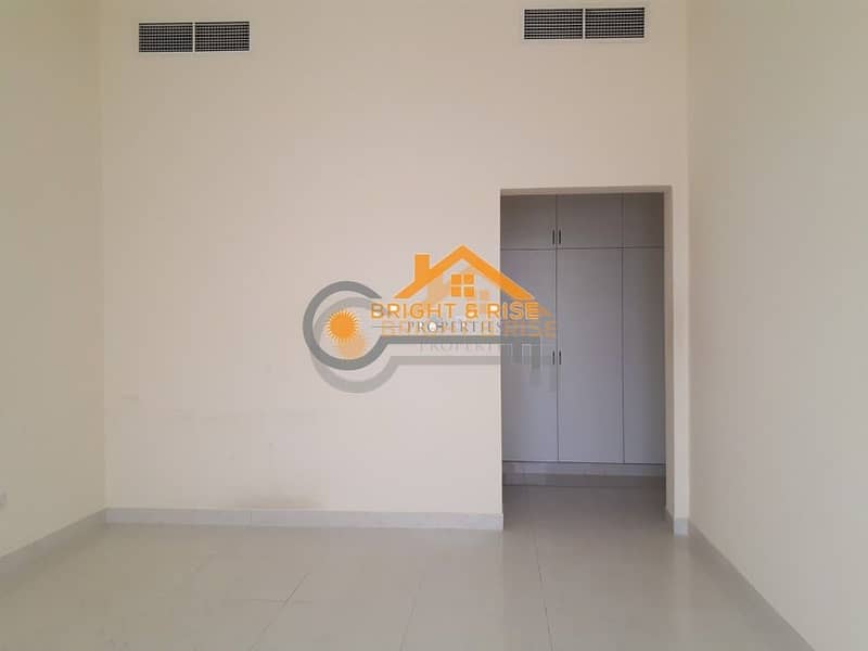 13 Luxury 4 BR Villa with Private Garden nearby Mezayed Mall ^^ MBZ City