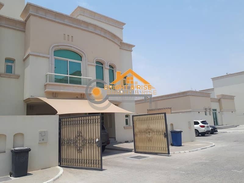 19 Luxury 4 BR Villa with Private Garden nearby Mezayed Mall ^^ MBZ City