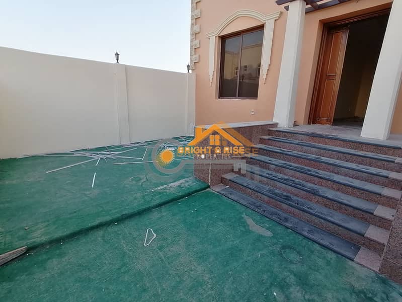 13 4 BR villa with shared facilities - MBZ city