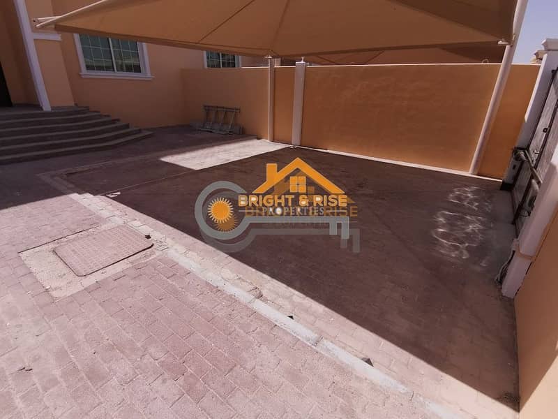 3 Private 5 Master B/R Villa with Huge Yard @ MBZ City