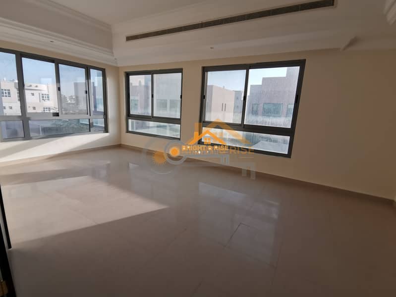 11 Luxury 5 Master B/R Villa with Private Yard @ MBZ City