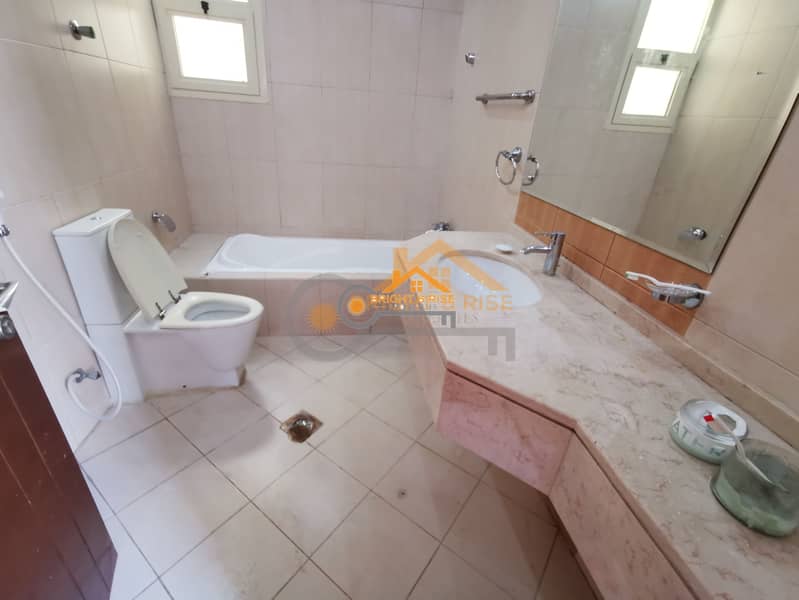 18 Gorgeous 4 Master B/R Villa With Private Pool ## MBZ City
