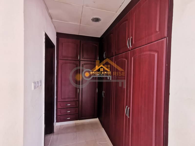 21 5 Master Bedroom | Private Garden | Private Entrance ## MBZ City