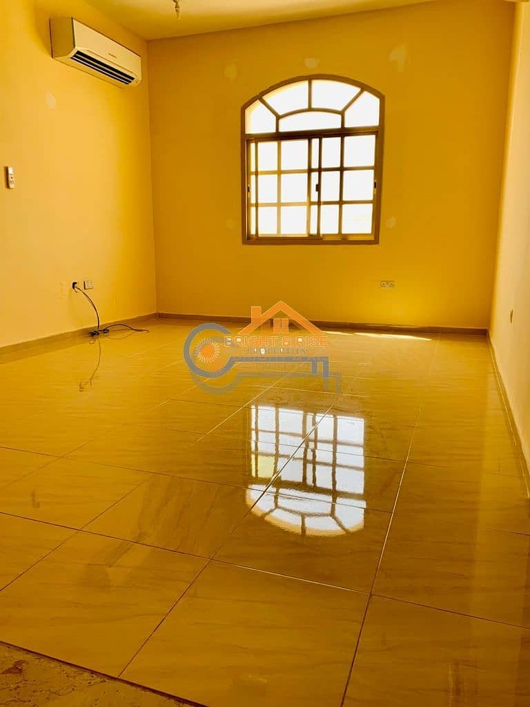 5 ALLURING INDEPENDENT 5 MASTER BEDROOM VILLA WITH PRIVATE YARD** MBZ City