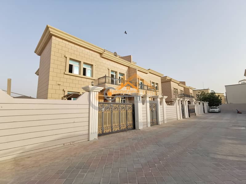 18 European Style 4 Master B/R Villa with Private Pool ## MBZ City