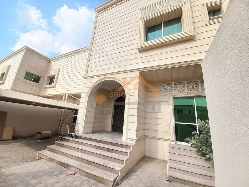 Private Entrance 5 Master Bedrooms with Maid room Villa ** MBZ City