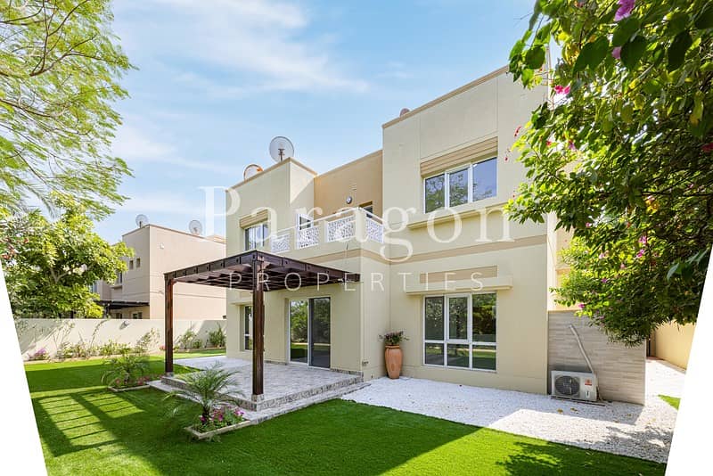 Fully Upgraded | Perfect Location | Vacant | 5BR Fully Upgraded | Perfect Location | Vacant | 5BR