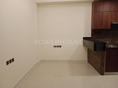 Studio for Rent in Bur Dubai, Dubai - Modern | Spacious & Affordable | Convenient Price