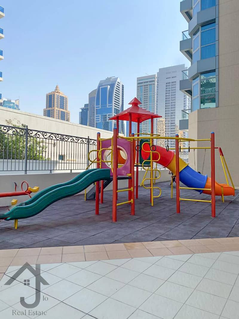 18 15. kids play area 1. jpg