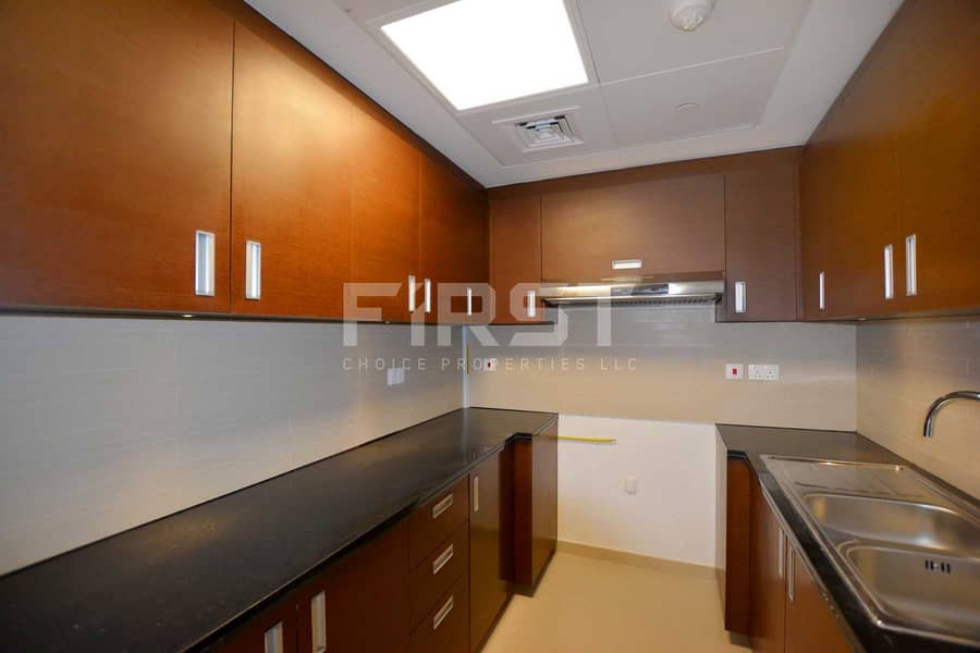 7 Internal Photo of 3 Bedroom Apartment in The Gate Tower Shams Abu Dhabi Al Reem Island Abu Dhabi UAE (6). jpg