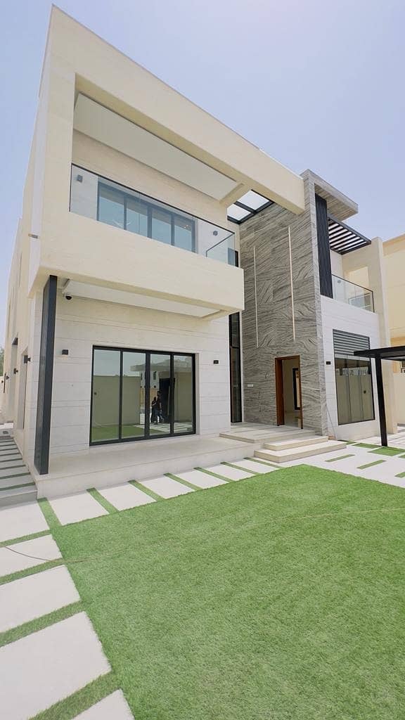 Very Luxury Villa For Sale in Ajman 01. jpg