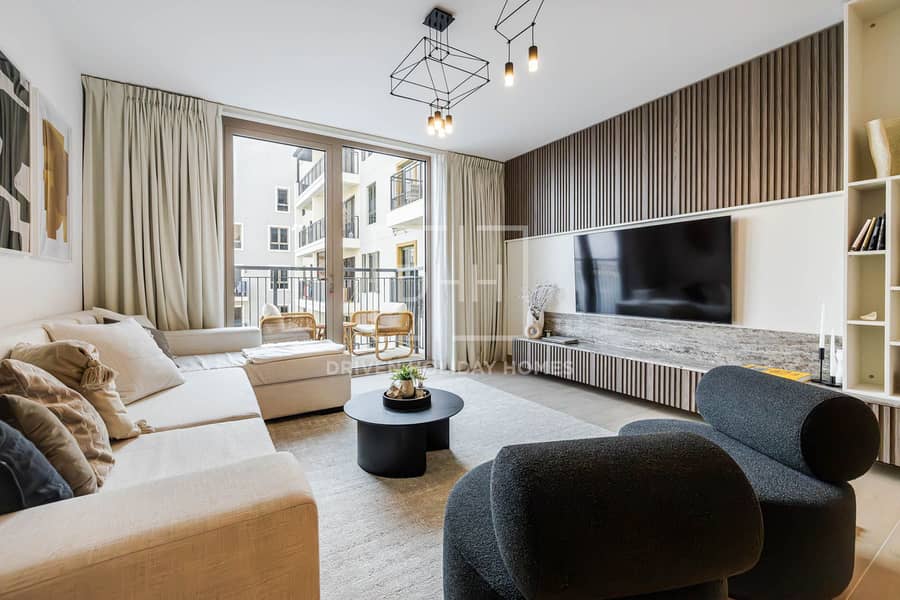 Large 1Bed Full Sea + Pool View Le Pont Large 1Bed Full Sea + Pool View Le Pont