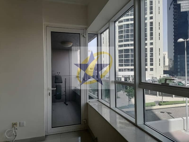 8 1BHK  for rent in JLT V3 Tower WITH BALCONY 45K