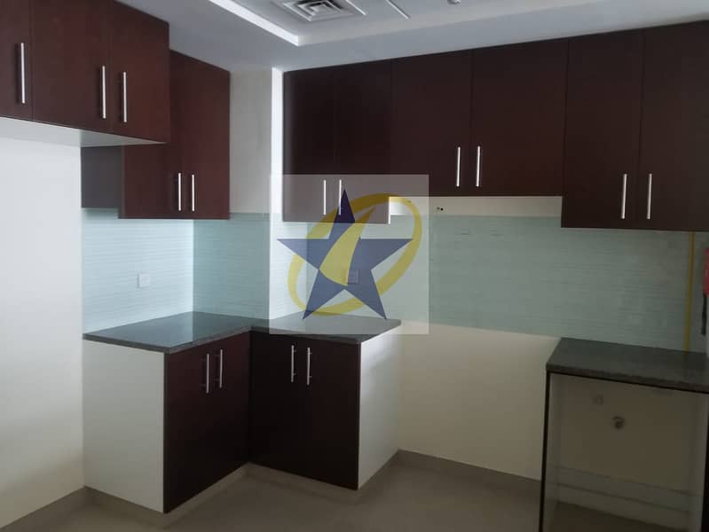 9 1BHK  for rent in JLT V3 Tower WITH BALCONY 45K
