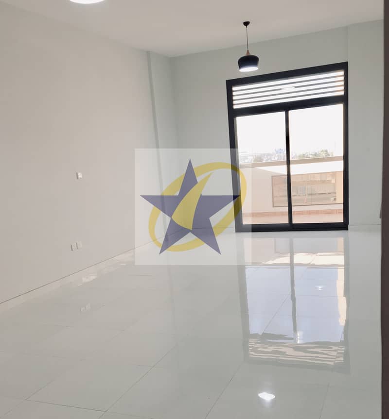 24 STUNNING ONE BEDROOM APARTMENT IN JVT