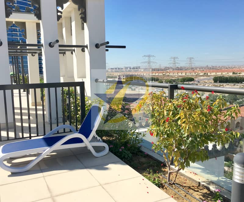 36 STUNNING ONE BEDROOM APARTMENT IN JVT