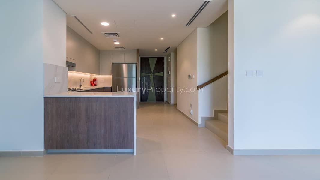 Single Row | Kitchen Appliances | Ready to Move in Single Row | Kitchen Appliances | Ready to Move in