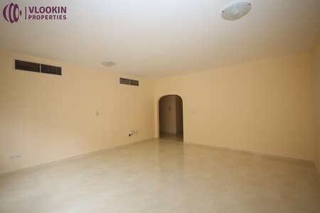 2 Bedroom Flat for Rent in Al Wahda Street, Sharjah - 002A7308. JPG