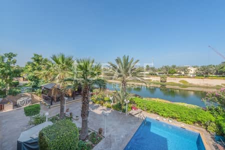 Stunning 6 Bedroom Villa with Lake View Stunning 6 Bedroom Villa with Lake View