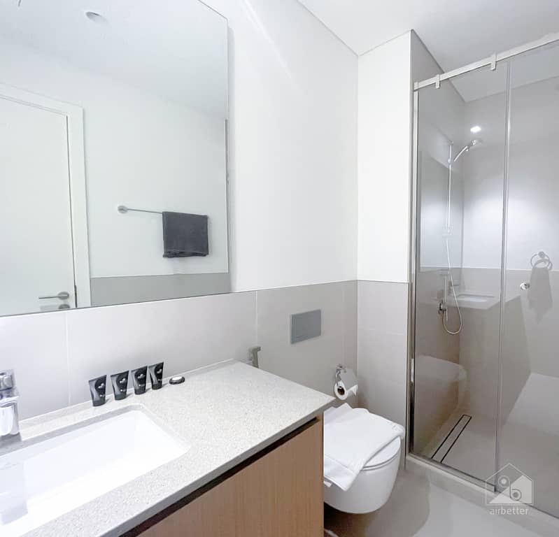 34 Creek Summer 3 Apartment 406- Bathroom 2. jpg