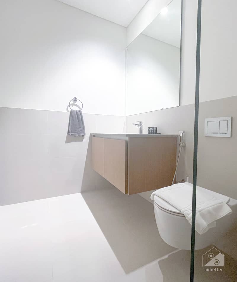 36 Creek Summer 3 Apartment 406- Bathroom 4. jpg