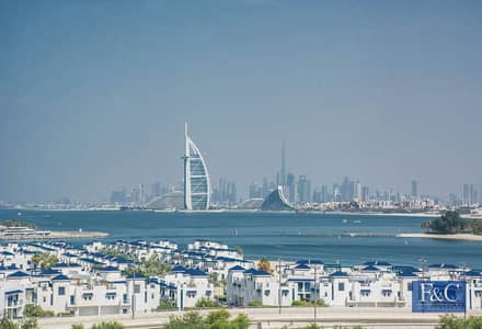 1 Bedroom Apartment for Sale in Palm Jumeirah, Dubai - Bright Unit | Burj Al Arab View | Rented
