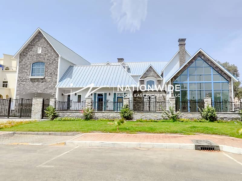 Fantastic Villa|Modern Home|Best Location Fantastic Villa|Modern Home|Best Location