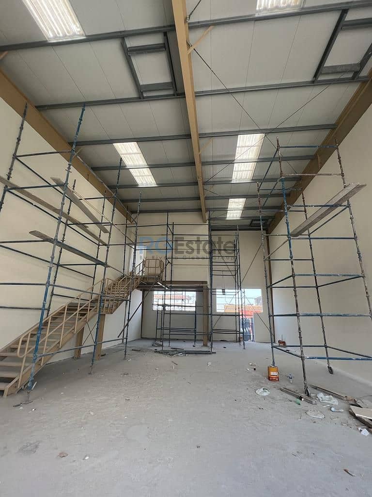 28,300 sqft Warehouse with small mezzanine for Rent in Jebel ALi