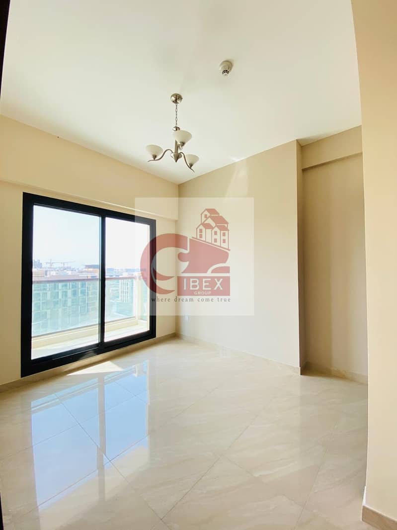 7 Elegant Finishing Luxury 3-Bhk With Maids Room In Just 85-K Call