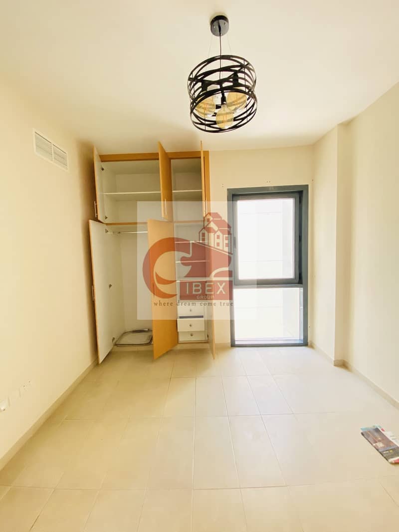 4 Very Close to Metro | Bright and Huge 3/BR | Separate Laundry | Parking & Health Club