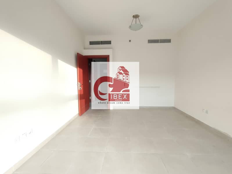 BIG SIZE 1BR APPARTMENT ONLY IN 35K IN WARSAN 4 | CALL NOW