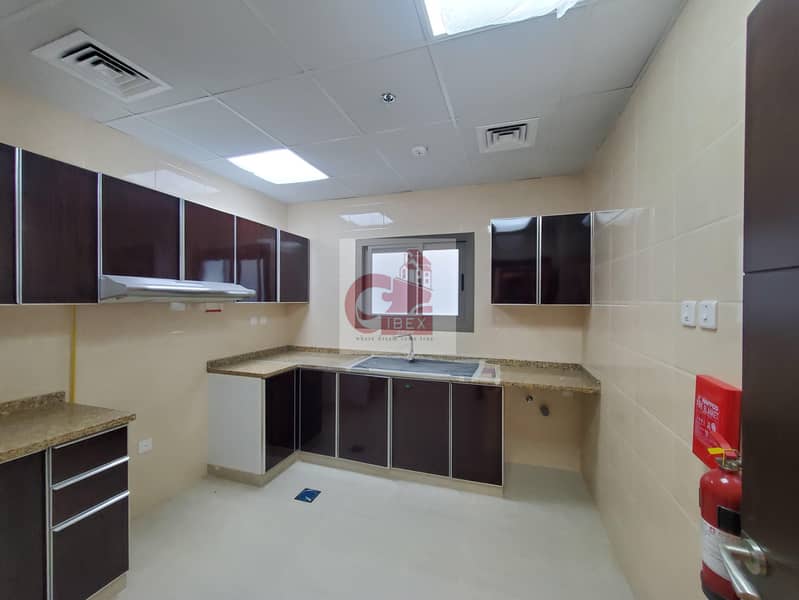 9 Brand new 1bhk with playing area 30 days free jym pool walking distance metro station on sheikh zayed road
