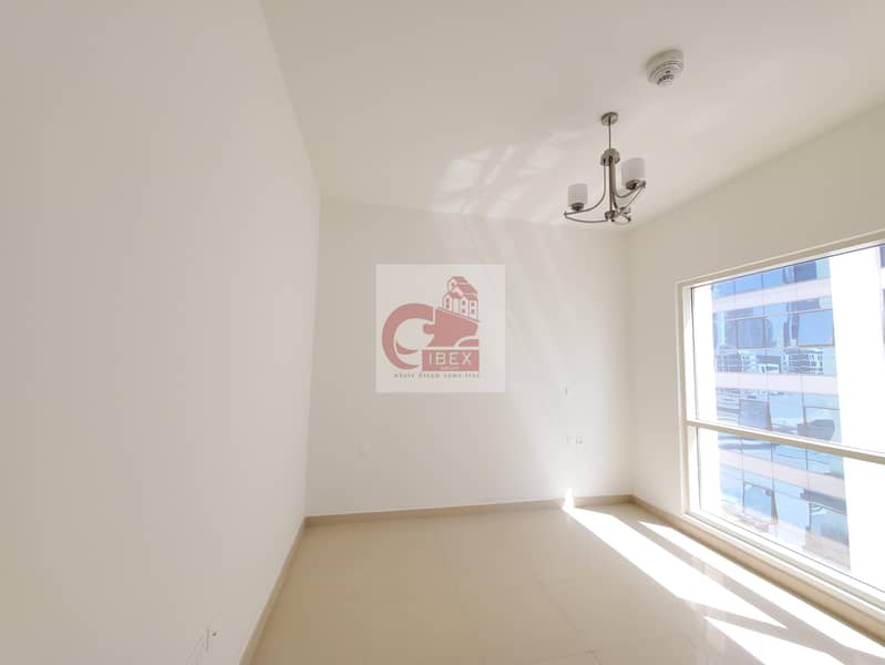 3 Limited offer Brand new 1bhk with 30 days free just in 41k close to metro station on sheikh zayed road Dubai