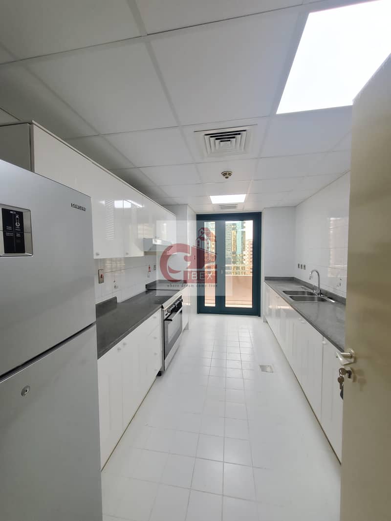 3 Specious 2bhk with 2 month free chiller free on sheikh zayed road Dubai
