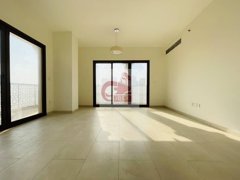 6 Full Sea View | Huge 3/BR | All Master Rooms | Multiple Cheques | Next to Metro